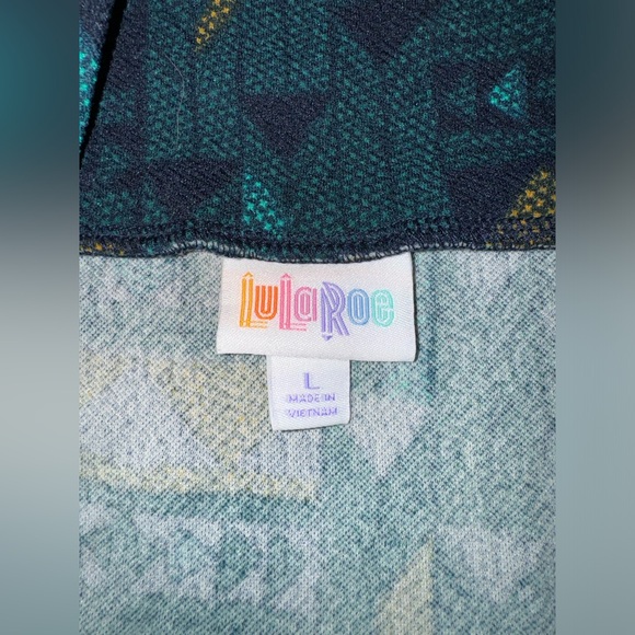 LuLaRoe Women’s Turquoise Aztec Print Cassie Pencil Mini Skirt Size Large - Picture 2 of 3